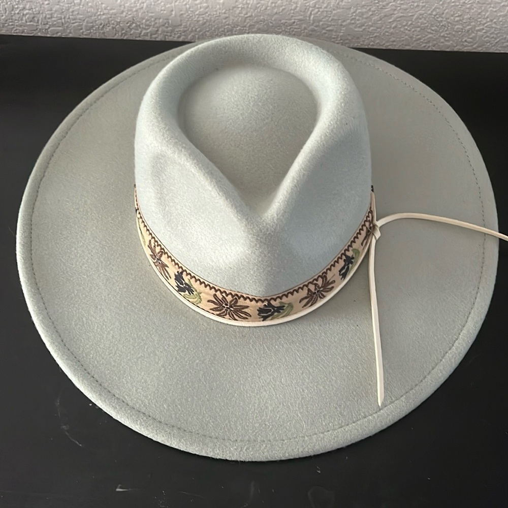 Teal wide brim hat